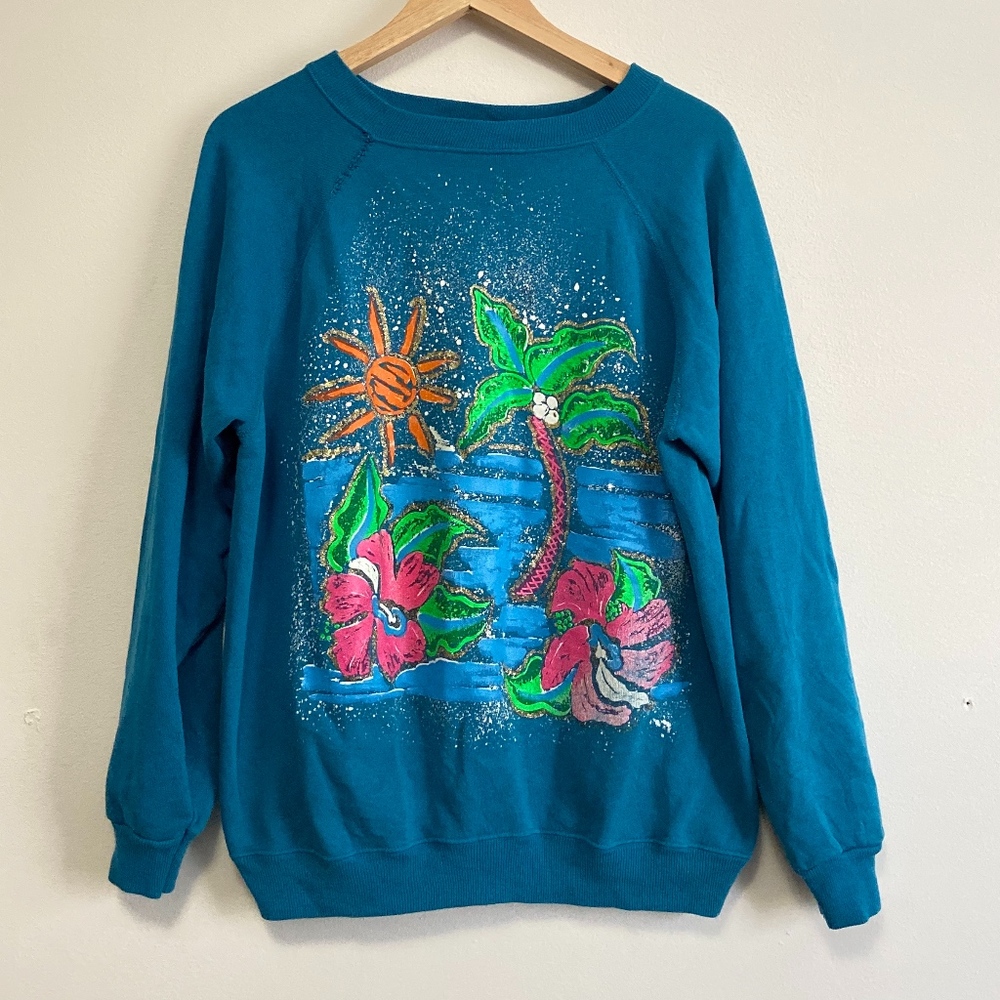 🌵Hanes Her Way Vintage Beach Sweater